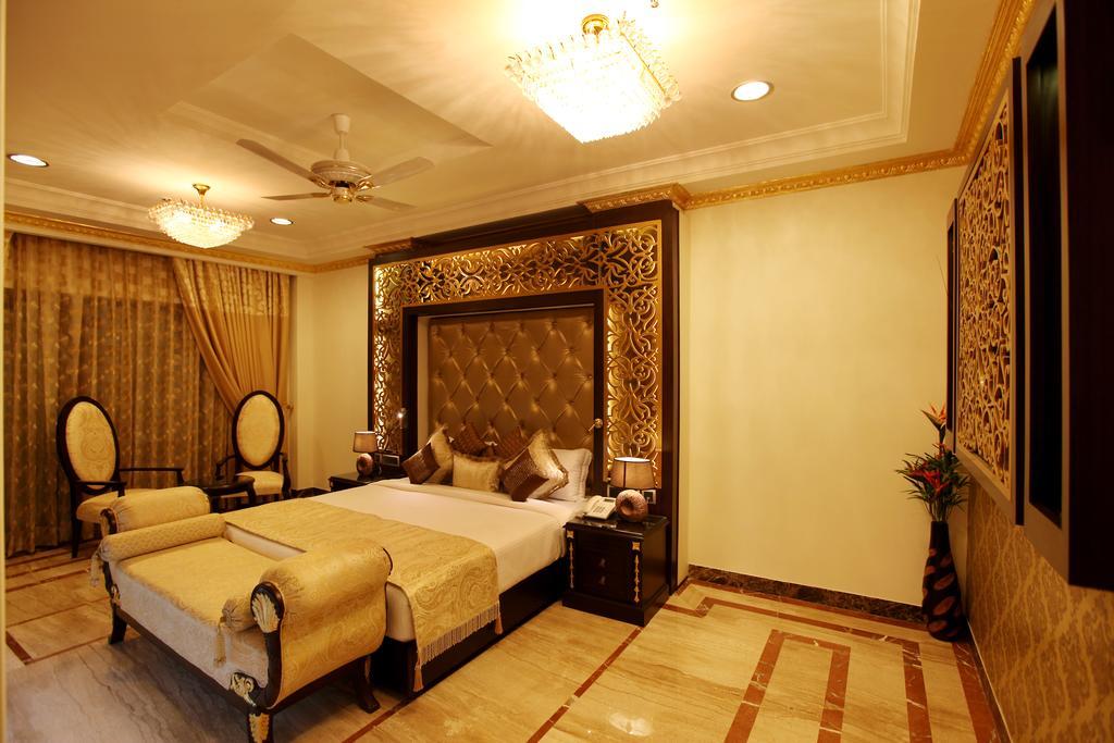 Hotel Jivitesh Дели Экстерьер фото